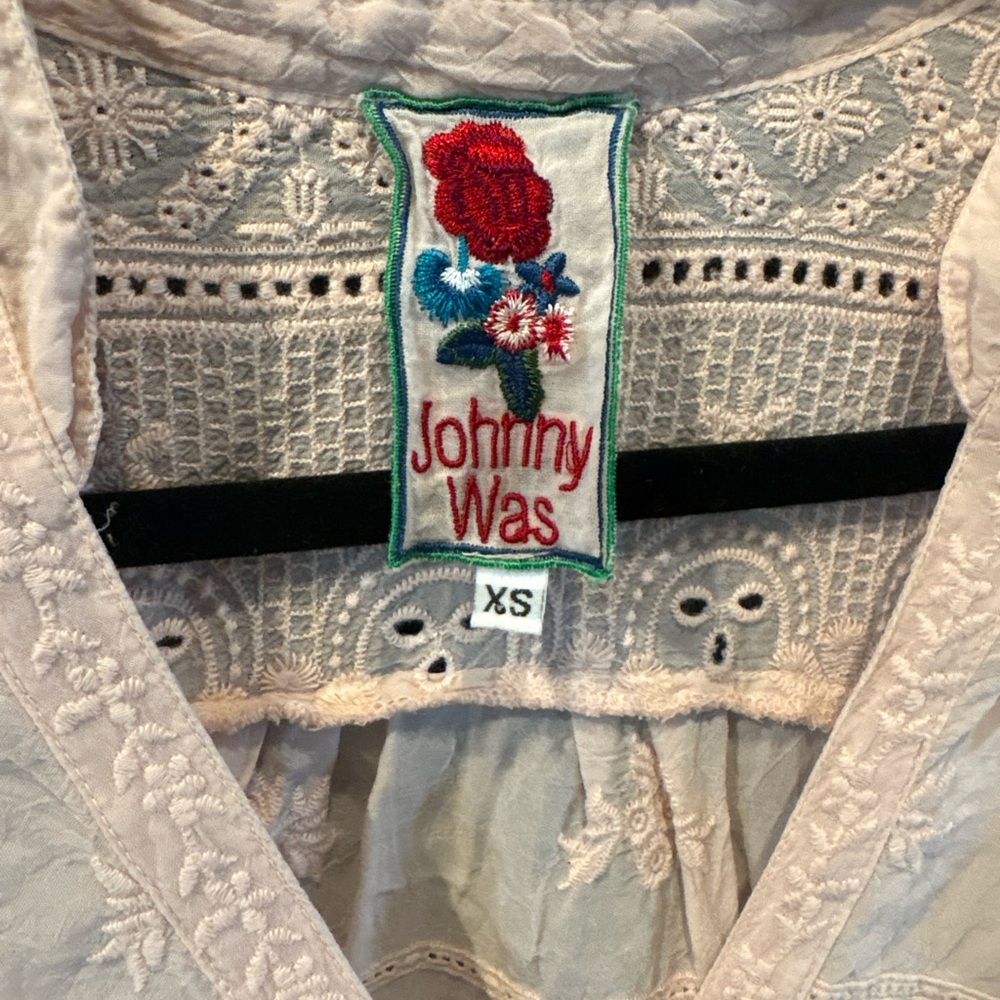 Johnny Was Light Pink Embroidered Blouse - Picture 3 of 3